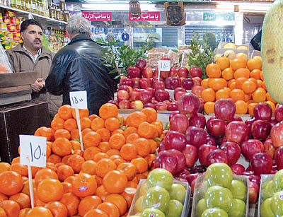 فروشندگان آذربایجانی از درج قیمت کالا طفره می روند